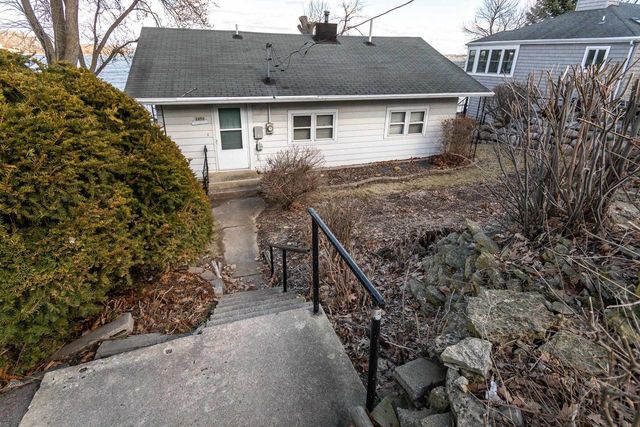 2056 Barber Drive, Stoughton, WI 53589