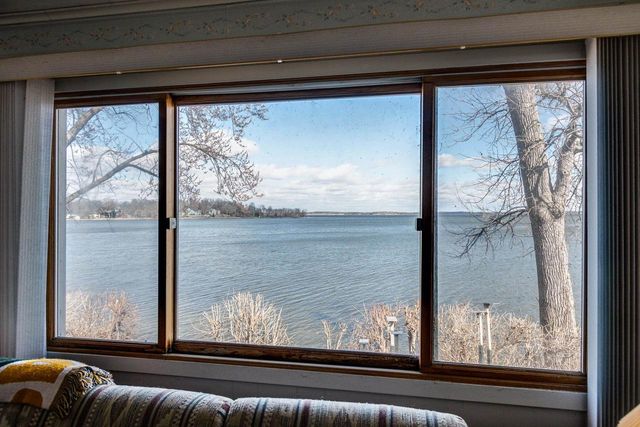 2056 Barber Drive, Stoughton, WI 53589