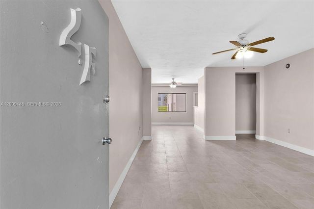 1165 Marseille Dr 10, Miami Beach, FL 33141