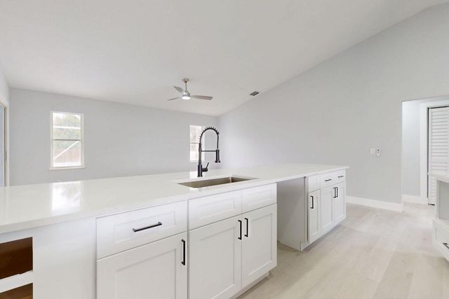 125 NE Jettie Terrace, Port St. Lucie, Port St Lucie, FL 34983