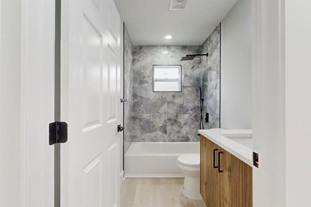 125 NE Jettie Terrace, Port St. Lucie, Port St Lucie, FL 34983