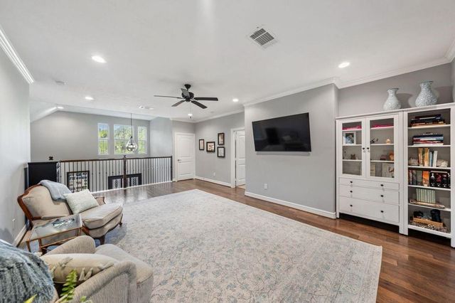 703 Lago Trace Drive, Huffman, TX 77336