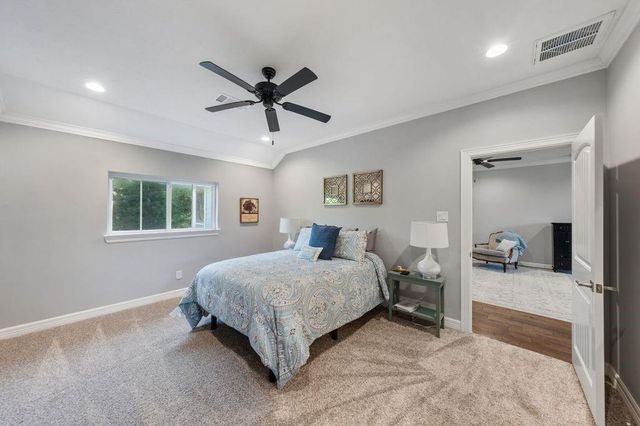 703 Lago Trace Drive, Huffman, TX 77336