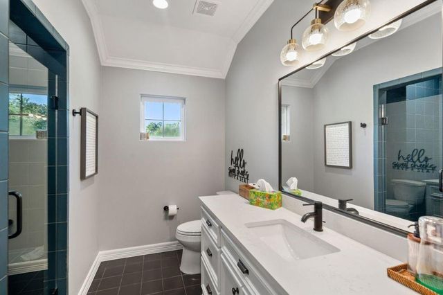 703 Lago Trace Drive, Huffman, TX 77336