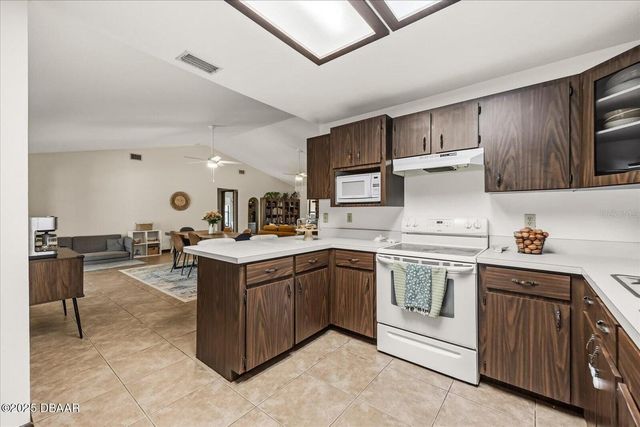 475 LAZY Z LANE, Oak Hill, FL 32759