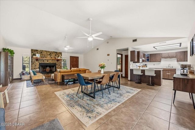 475 LAZY Z LANE, Oak Hill, FL 32759