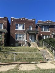 2615 Burd Avenue, St Louis, MO 63112