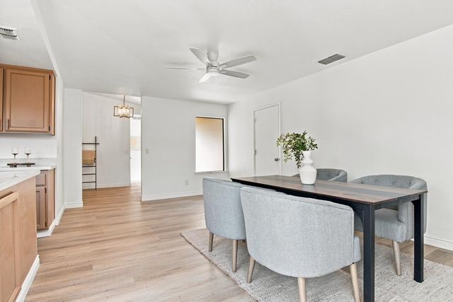 15 Cedar Grove Ct, Sacramento, CA 95831