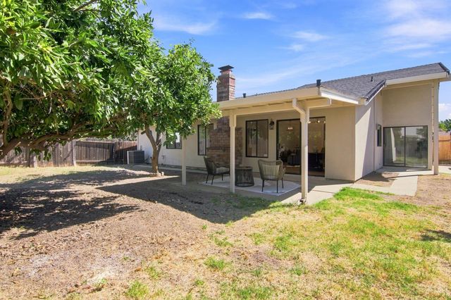 15 Cedar Grove Ct, Sacramento, CA 95831