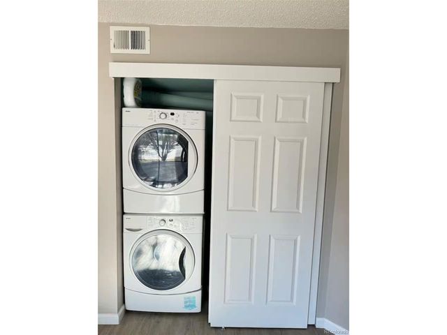 17074 E Tennessee Dr 101, Aurora, CO 80017