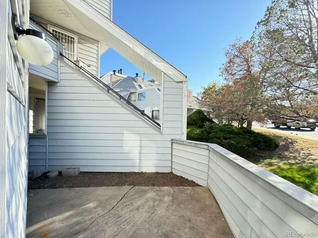 17074 E Tennessee Dr 101, Aurora, CO 80017