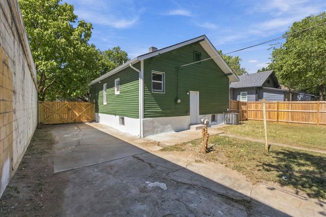 1546 S Waco, Wichita, KS 67213