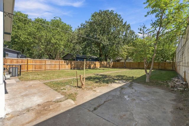 1546 S Waco, Wichita, KS 67213