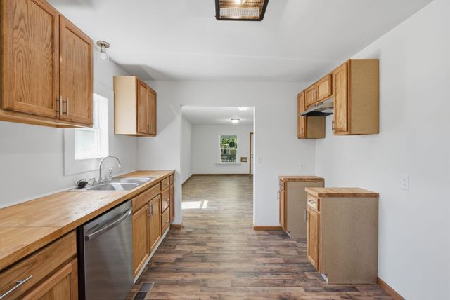 1546 S Waco, Wichita, KS 67213