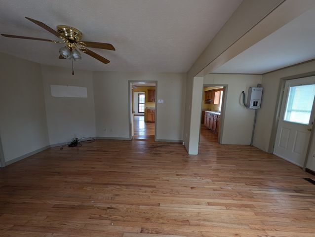 2856 Highway 76, Adams, TN 37010