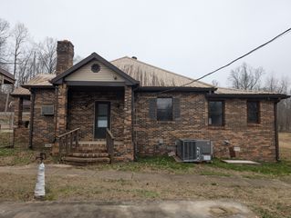 2856 Highway 76, Adams, TN 37010