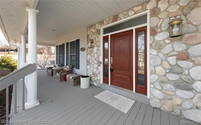 1077 Holden, Milford, MI 48381