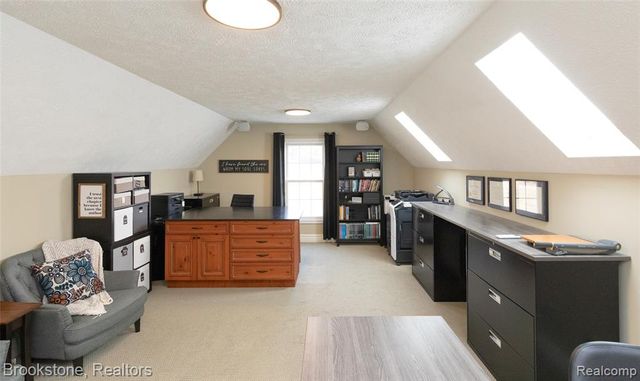 1077 Holden, Milford, MI 48381