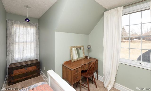 1077 Holden, Milford, MI 48381