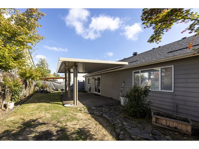 4445 GREAT PLAINS Dr Ne, Salem, OR 97305