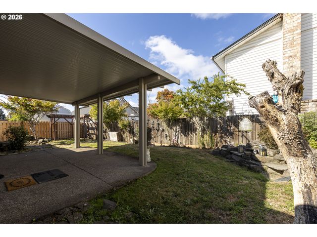 4445 GREAT PLAINS Dr Ne, Salem, OR 97305