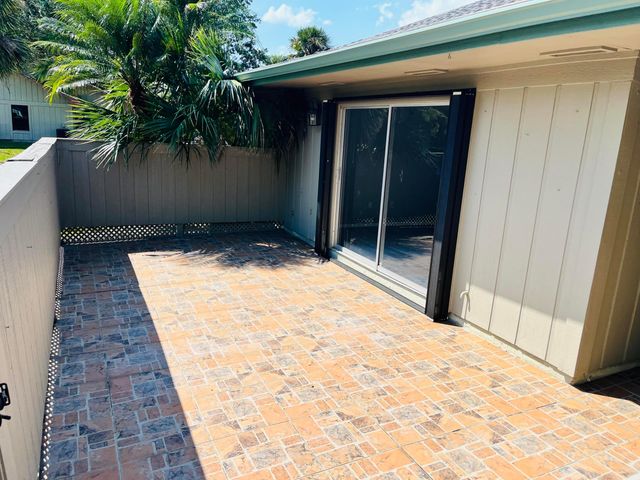 4116 NW Cinnamon Tree Circle, Jensen Beach, FL 34957