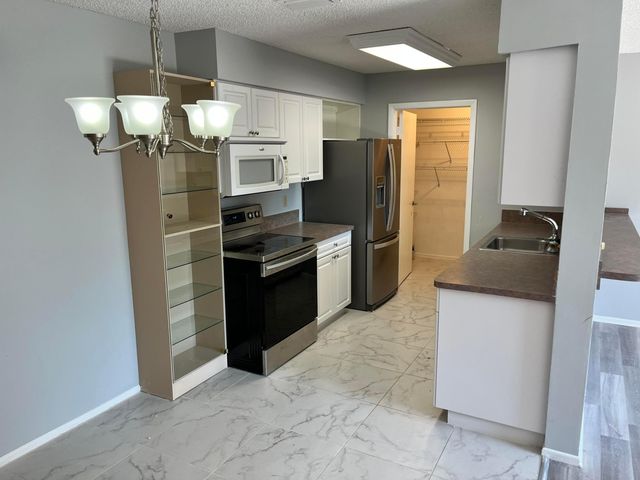 4116 NW Cinnamon Tree Circle, Jensen Beach, FL 34957