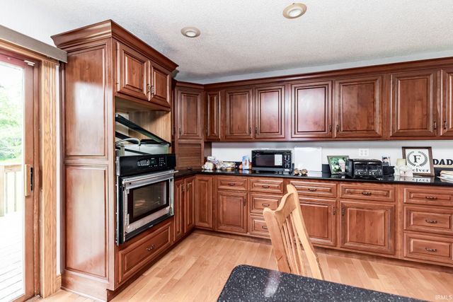 4559 E 100 S, Hartford City, IN 47348