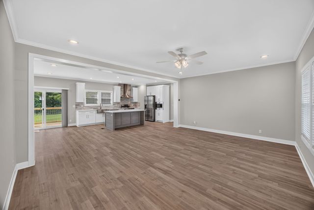 2499 River Ranch Dr, Cookeville, TN 38501