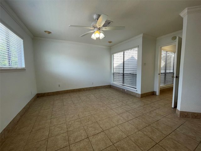 1908 Augusta Drive 4, Houston, TX 77057