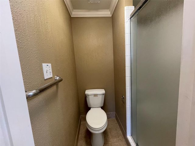 1908 Augusta Drive 4, Houston, TX 77057