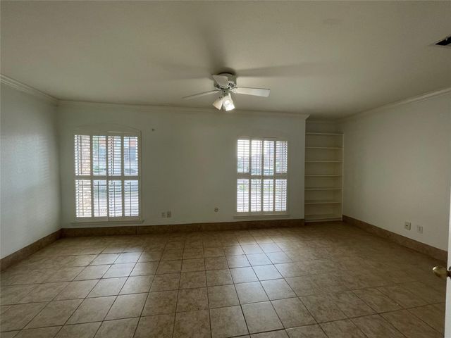 1908 Augusta Drive 4, Houston, TX 77057