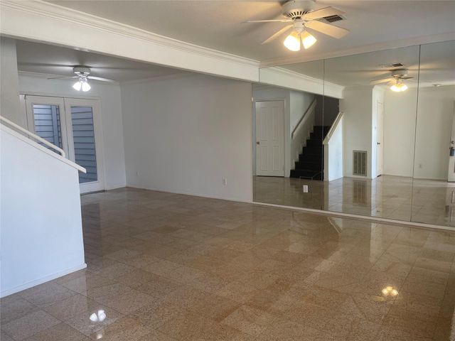 1908 Augusta Drive 4, Houston, TX 77057