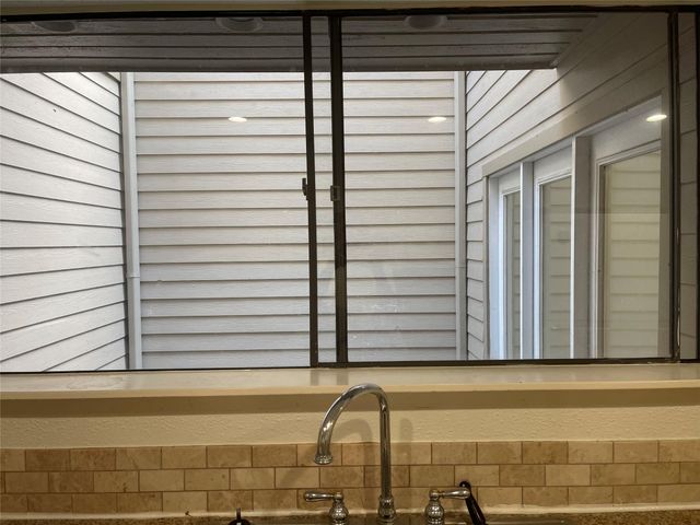 1908 Augusta Drive 4, Houston, TX 77057