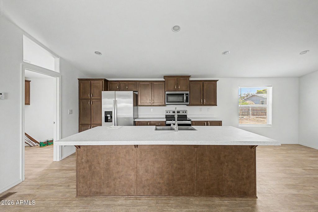 7016 W WANDA LYNN Lane, Peoria, AZ 85382 — photo 2