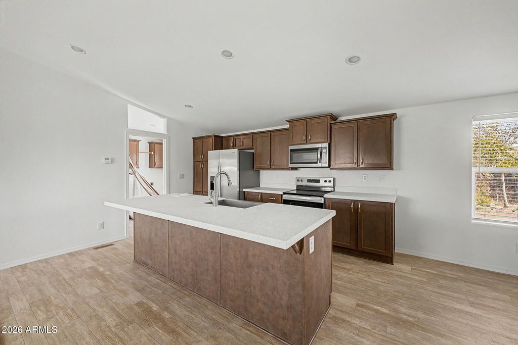 7016 W WANDA LYNN Lane, Peoria, AZ 85382 — photo 4