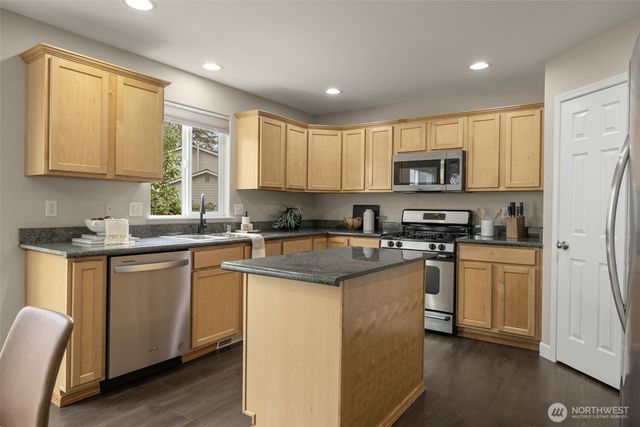 18631 10th Avenue SE, Bothell, WA 98012