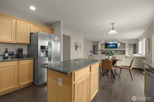 18631 10th Avenue SE, Bothell, WA 98012