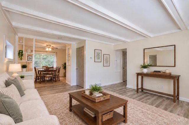 3065 Aquadale Lane, Cincinnati, OH 45211
