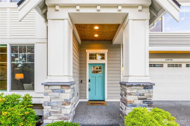 13932 131st Lane NE, Kirkland, WA 98034