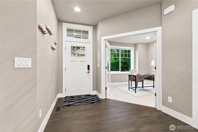 13932 131st Lane NE, Kirkland, WA 98034