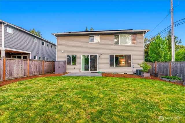 13932 131st Lane NE, Kirkland, WA 98034