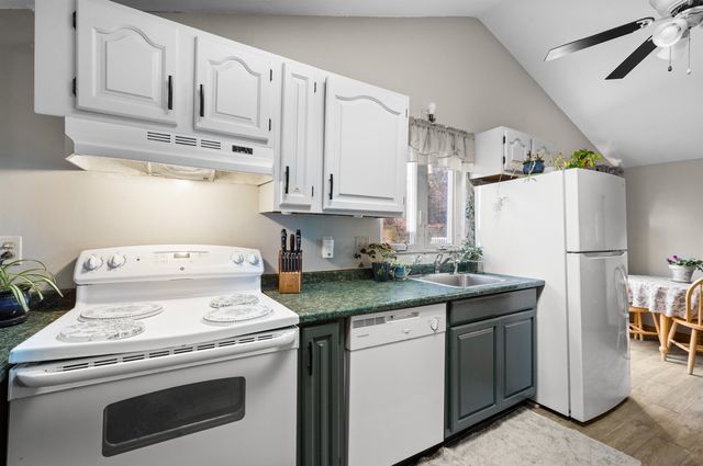 120 Chases Grove Road, Derry, NH 03038