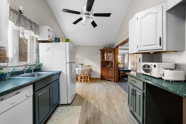 120 Chases Grove Road, Derry, NH 03038