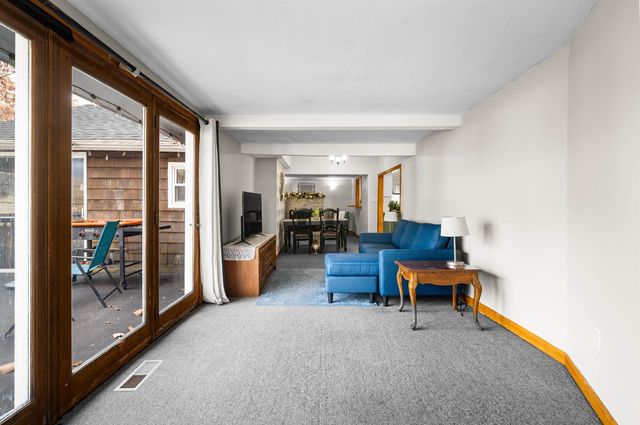 120 Chases Grove Road, Derry, NH 03038