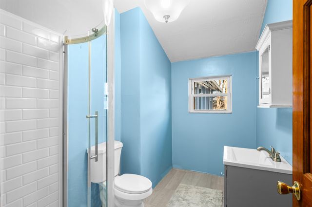 120 Chases Grove Road, Derry, NH 03038