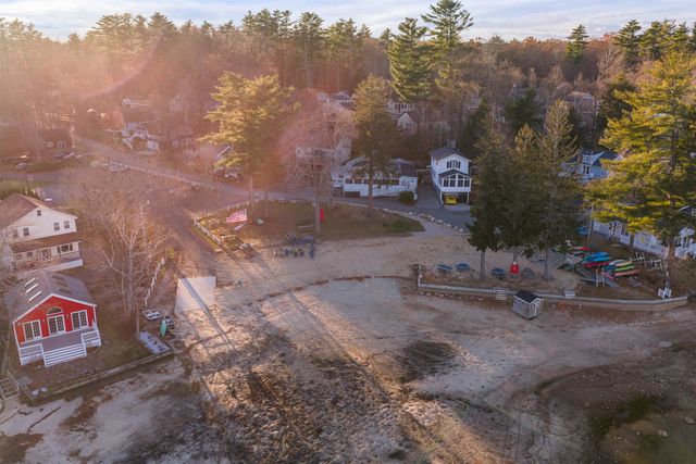 120 Chases Grove Road, Derry, NH 03038