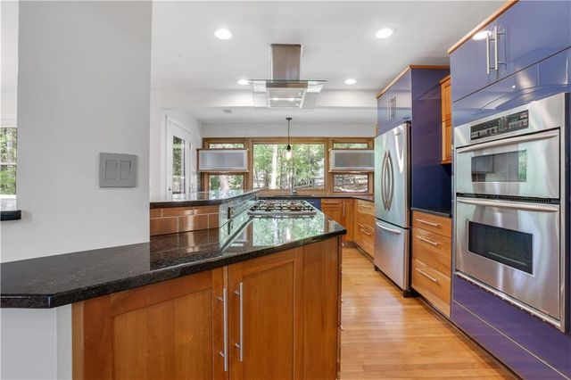 225 Tawneywood Way, Alpharetta, GA 30022