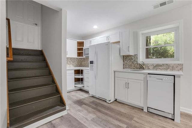 225 Tawneywood Way, Alpharetta, GA 30022