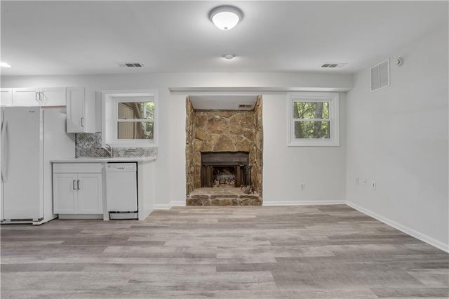 225 Tawneywood Way, Alpharetta, GA 30022